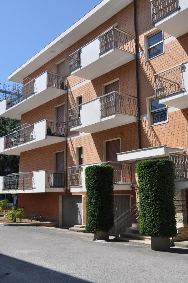 Viale Repubblica 307 4 Apartment Pietra Ligure Exterior photo