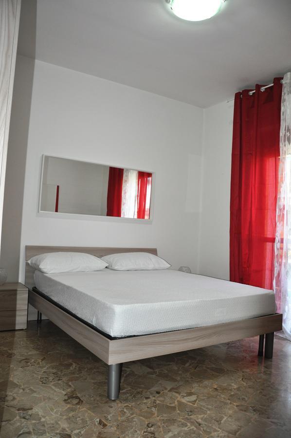 Viale Repubblica 307 4 Apartment Pietra Ligure Exterior photo
